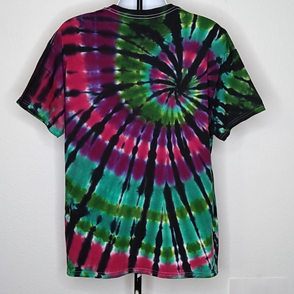 New Vibrant Tie-Dye T-Shirt - Picture 4 of 5